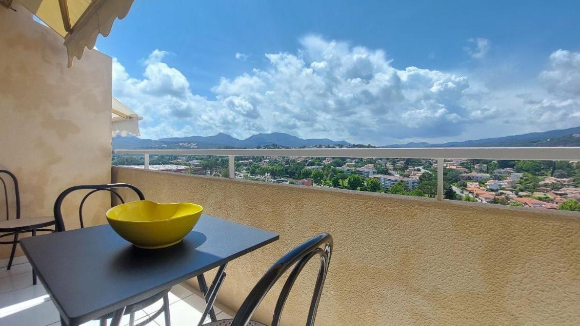 Studio Chez Nanie Residence Le Concorde Cannes Marina Мандельё-ла-Напуль Экстерьер фото